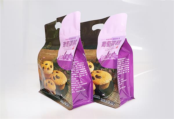 食品包裝塑料袋定制應(yīng)該注意些什么？